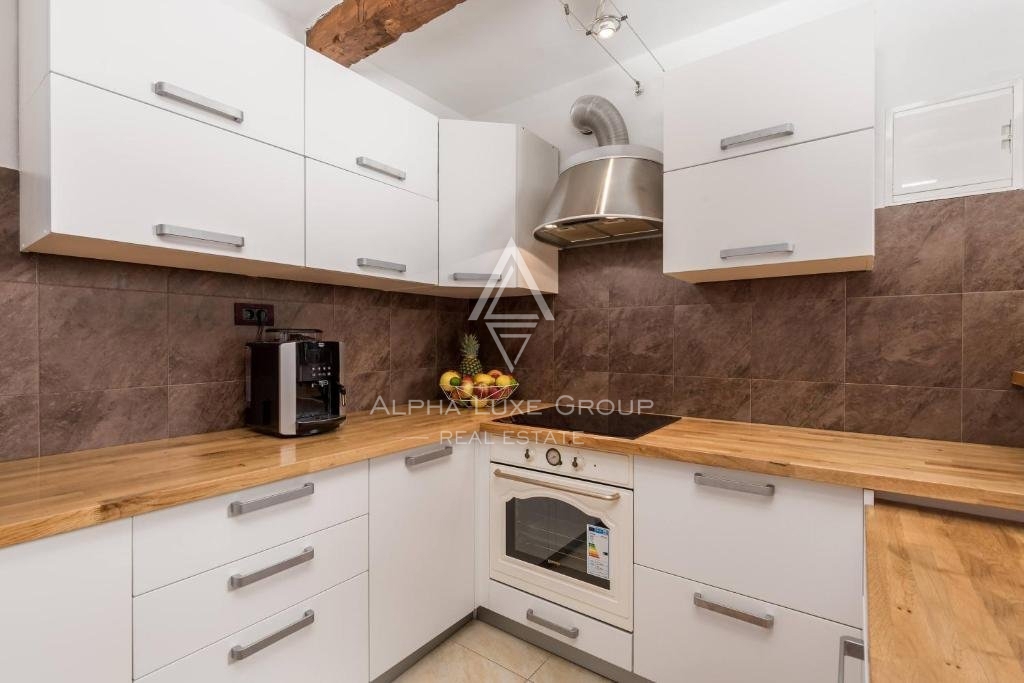 Čudovita kamnita vila z bazenom, Istra, Svetvinčenat