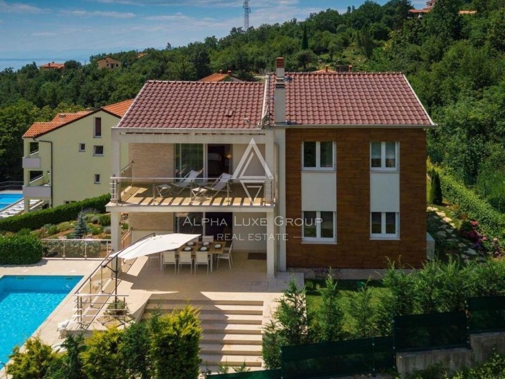 Luksuzna vila z bazenom in čudovitim vrtom, Istra, Opatija