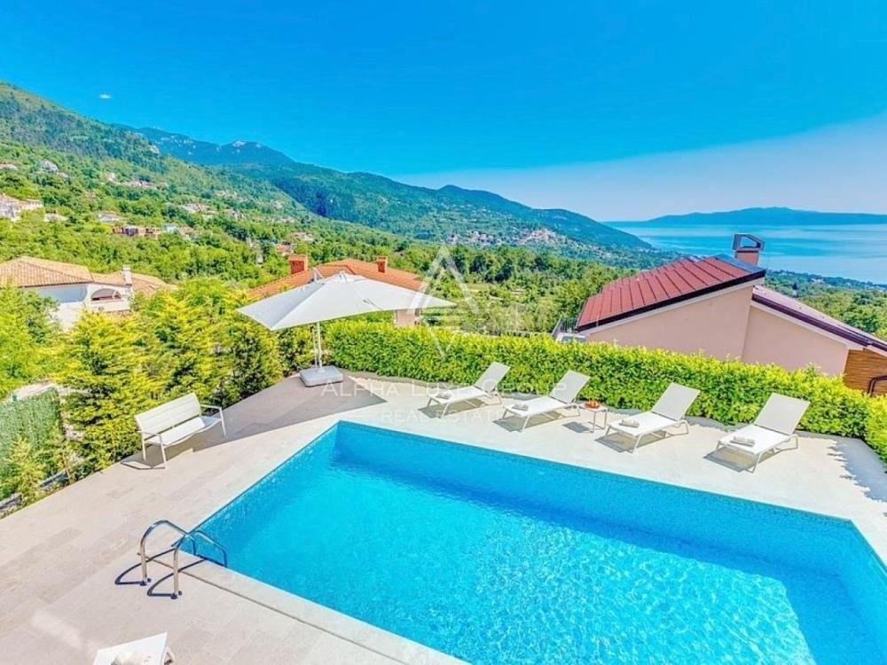 Luksuzna vila z bazenom in čudovitim vrtom, Istra, Opatija