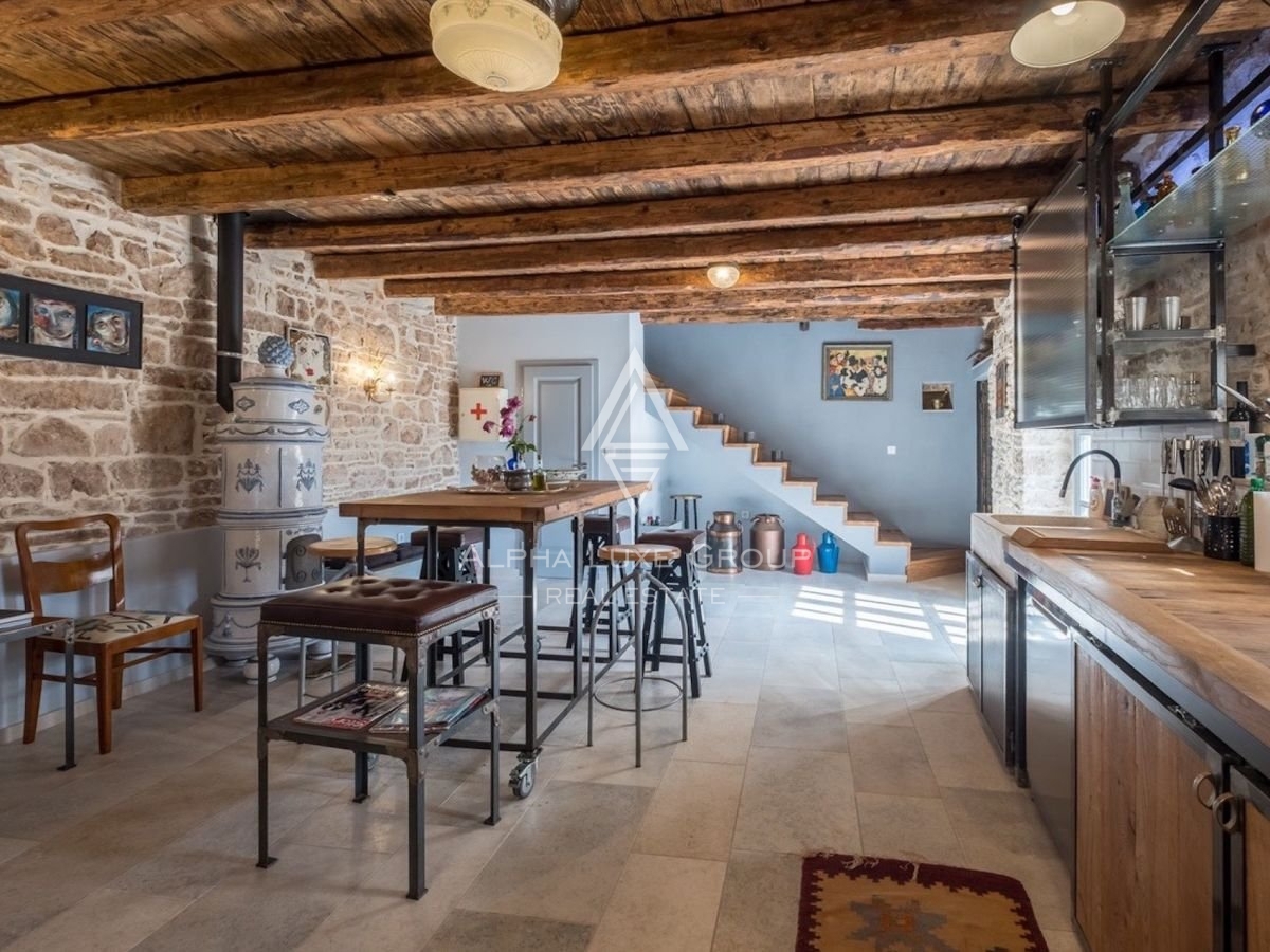 Čudovito vila z bazenom in vrtom, ISTRA, Rovinj