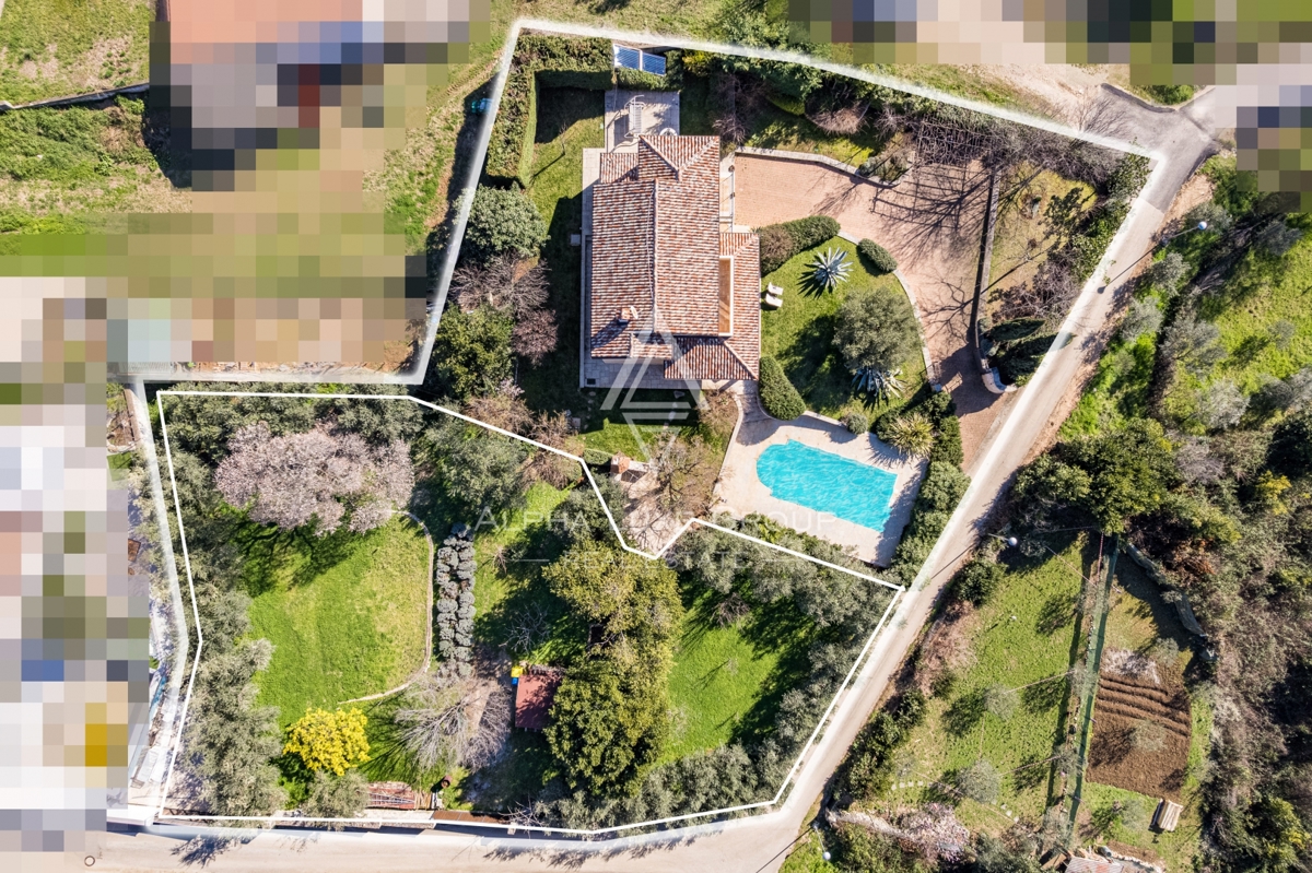 Brtonigla, Istra – Čudovita kamnita vila s pogledom na morje