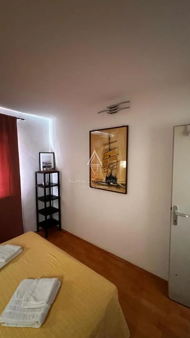 Novigrad, Istra – Enosobno stanovanje z razgledom na morje