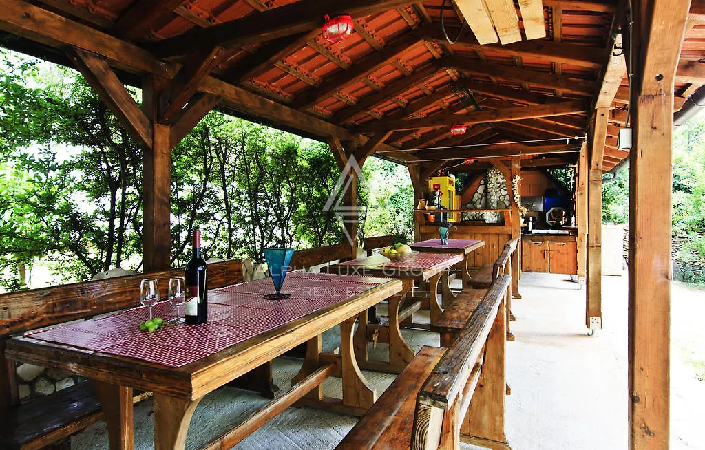 Istra, Medulin: Stanovanje naprodaj blizu obale