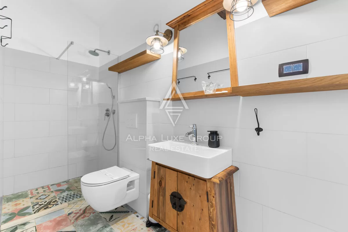 Istra, Pićan: Posest s 3 vilami na veliki parceli