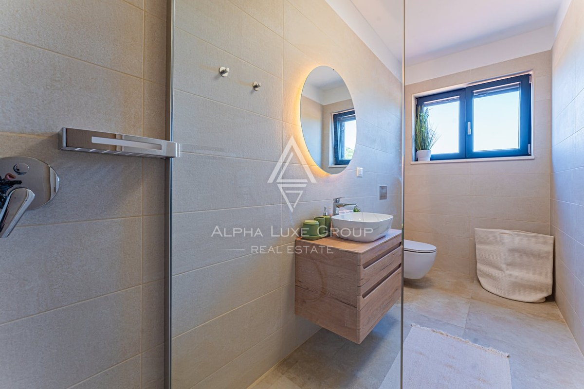 Istra, Labin: Čarobna hiša z bazenom v vasi