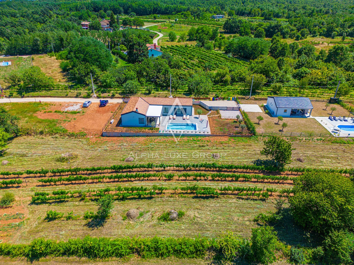 Istra, Labin: Čarobna hiša z bazenom v vasi