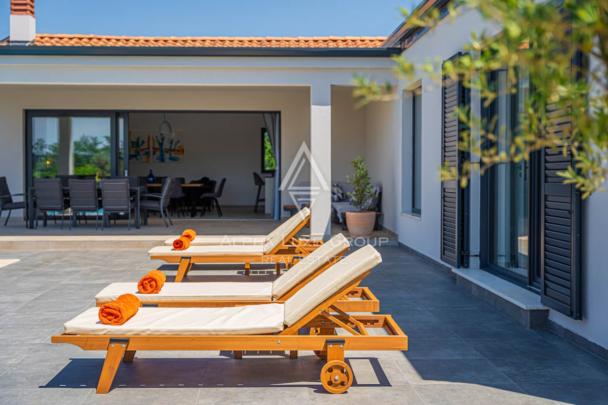 Istra, Labin: Čarobna hiša z bazenom v vasi