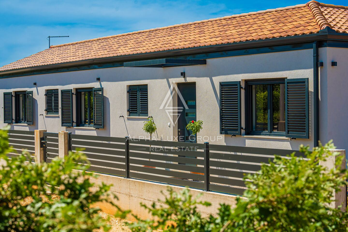 Istra, Labin: Čarobna hiša z bazenom v vasi