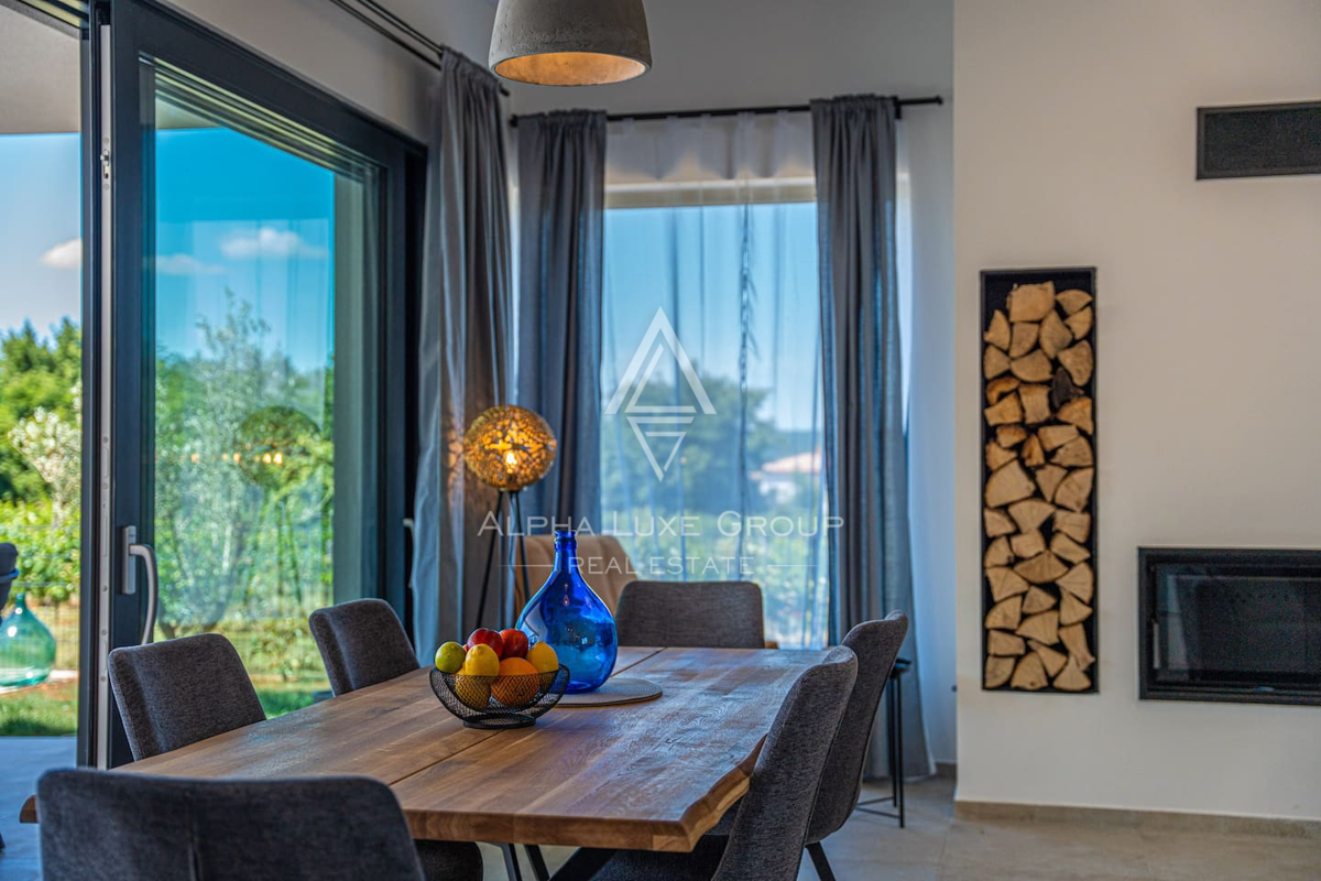 Istra, Labin: Čarobna hiša z bazenom v vasi