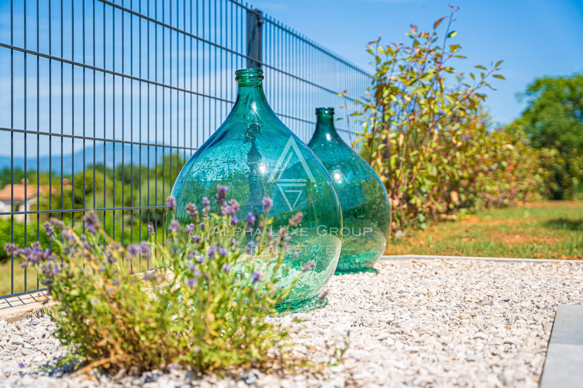 Istra, Labin: Čarobna hiša z bazenom v vasi