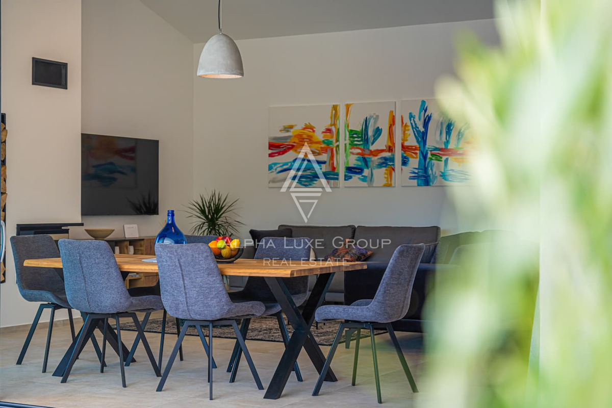 Istra, Labin: Čarobna hiša z bazenom v vasi