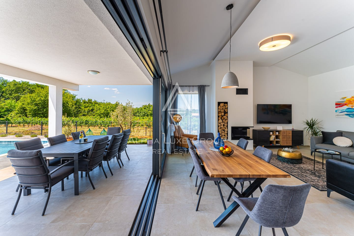 Istra, Labin: Čarobna hiša z bazenom v vasi