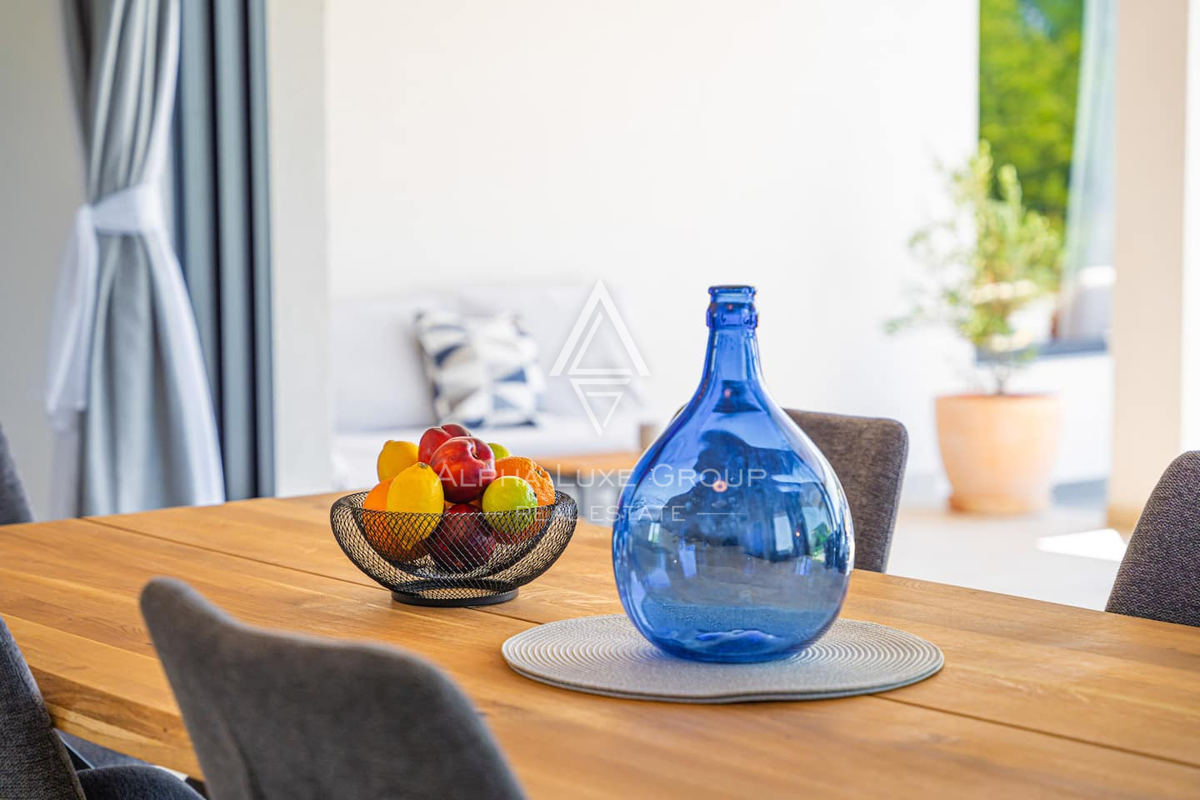 Istra, Labin: Čarobna hiša z bazenom v vasi