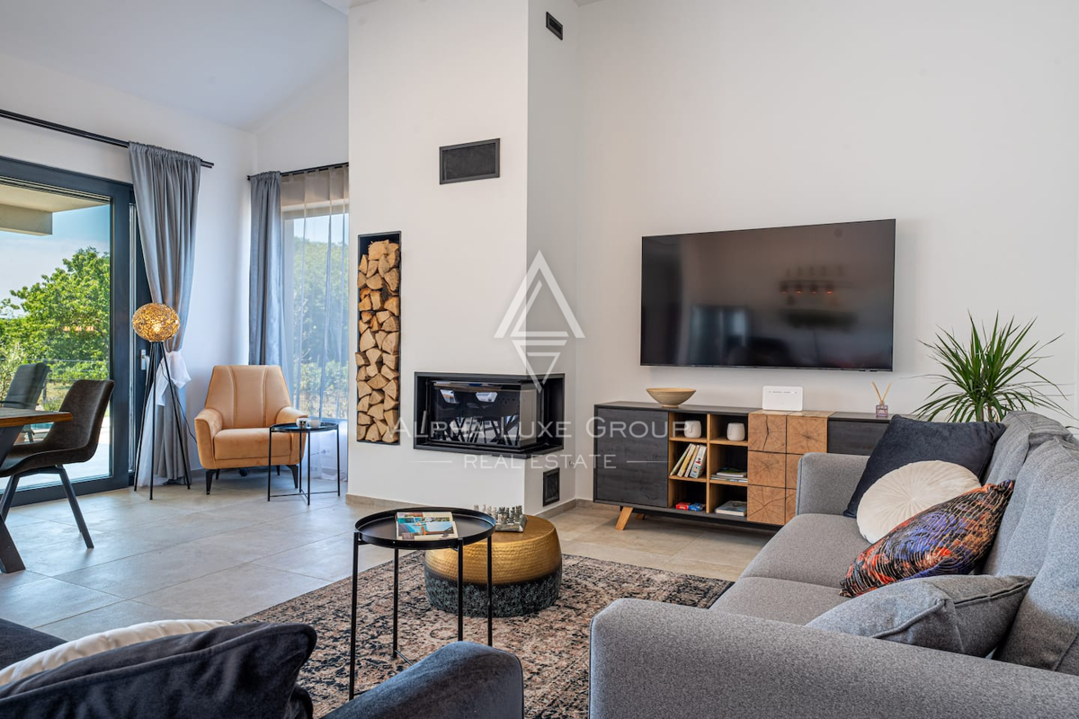 Istra, Labin: Čarobna hiša z bazenom v vasi