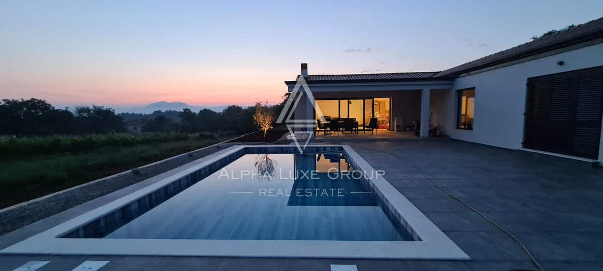 Istra, Labin: Čarobna hiša z bazenom v vasi