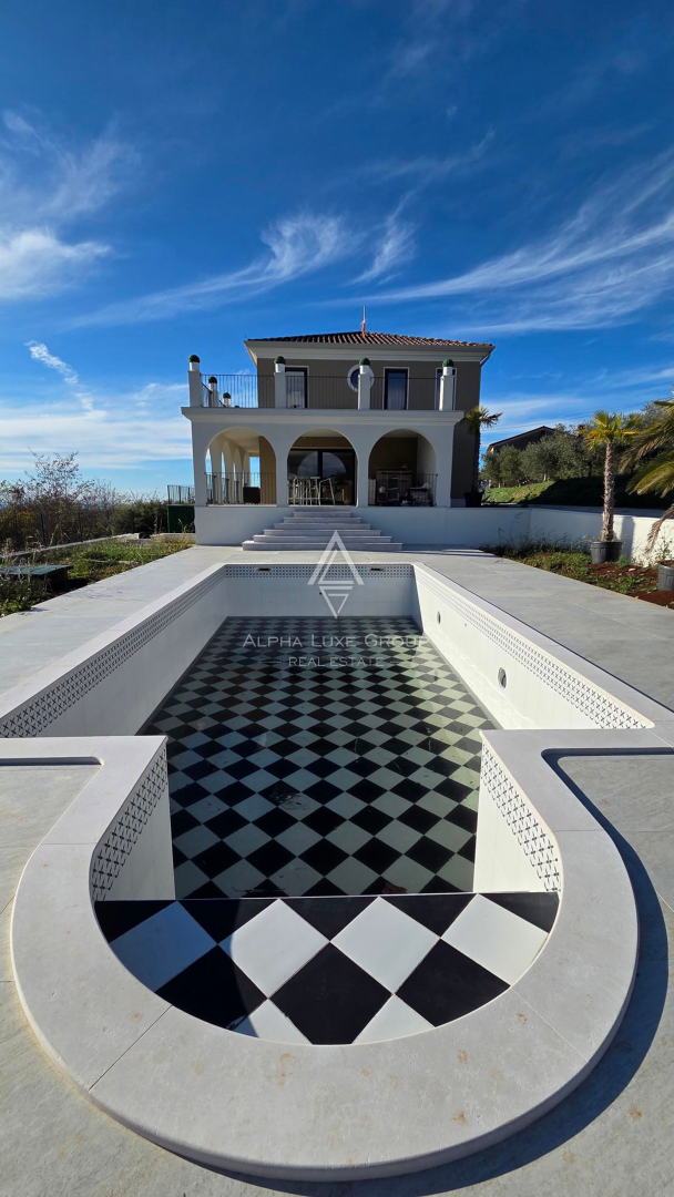 Istra, Buje: Luksuzna rezidenca s panoramskim razgledom