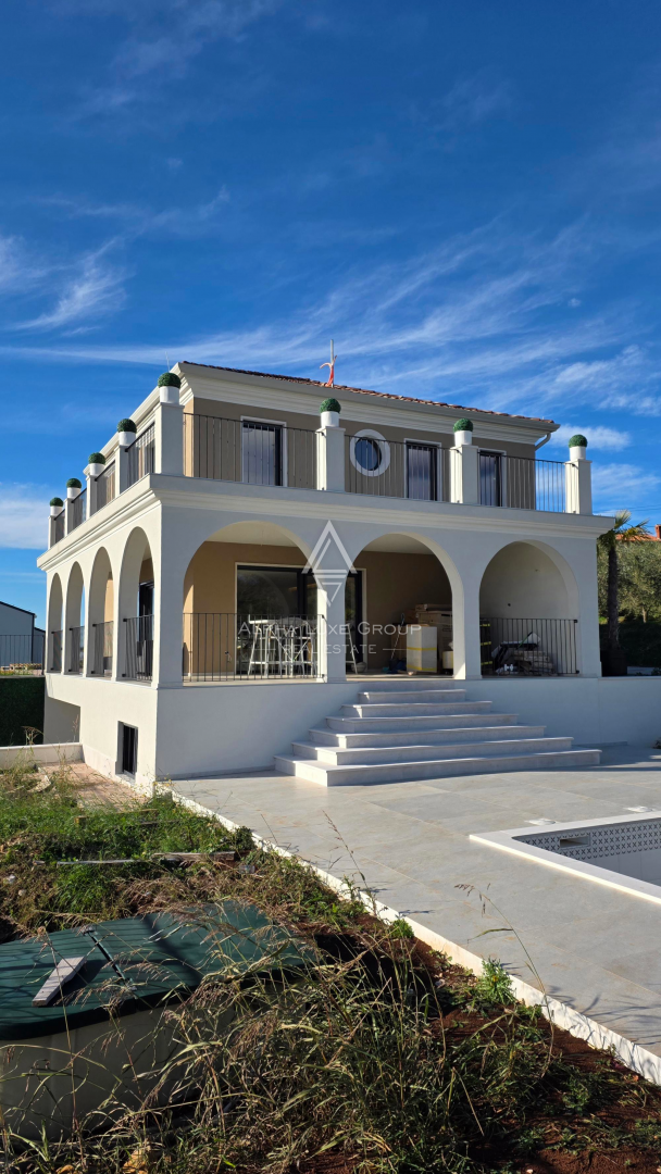 Istra, Buje: Luksuzna rezidenca s panoramskim razgledom