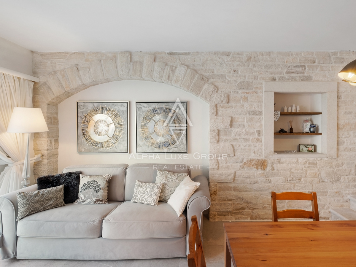 Istra, Novigrad – Prenovljena hiša blizu morja