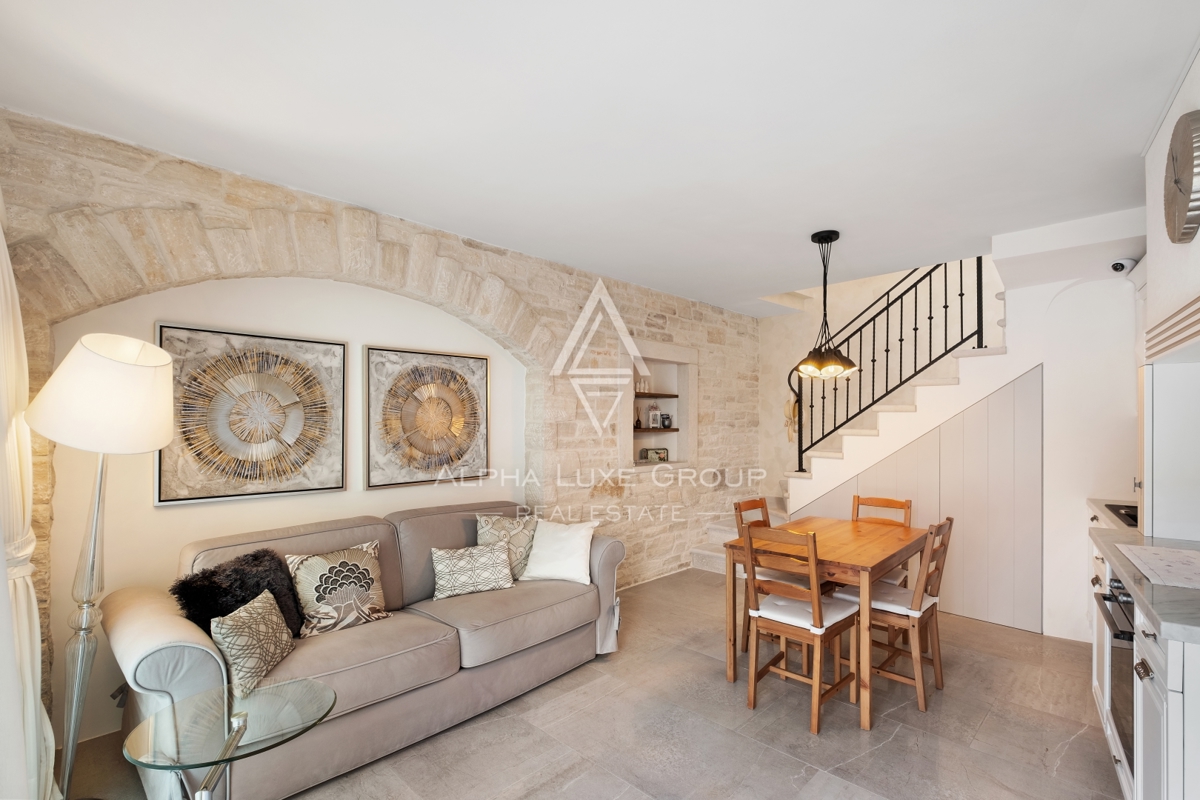 Istra, Novigrad – Prenovljena hiša blizu morja