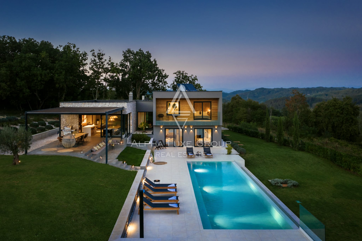 Istra, Buje – Luksuzna vila s panoramskim razgledom