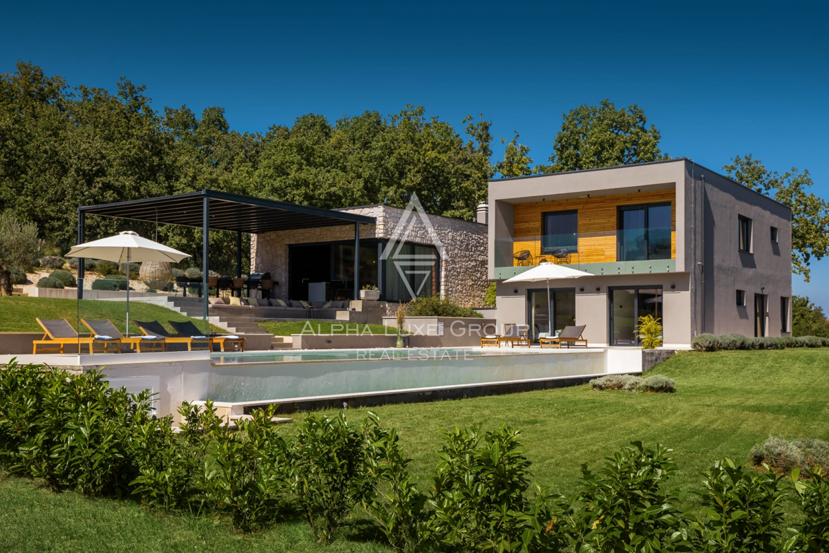 Istra, Buje – Luksuzna vila s panoramskim razgledom