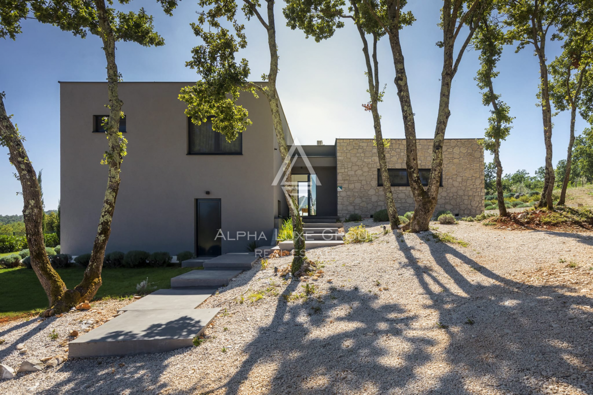 Istra, Buje – Luksuzna vila s panoramskim razgledom