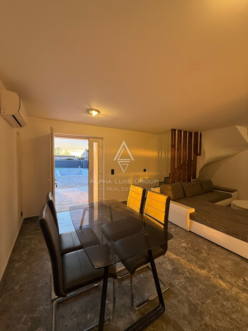 Istra, Žminj – Prenovljena samostojna hiša z bazenom