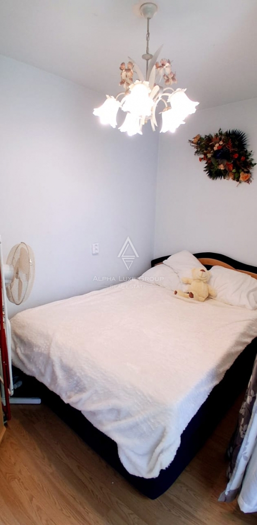 Istra, Červar Porat – Stanovanje z balkonom