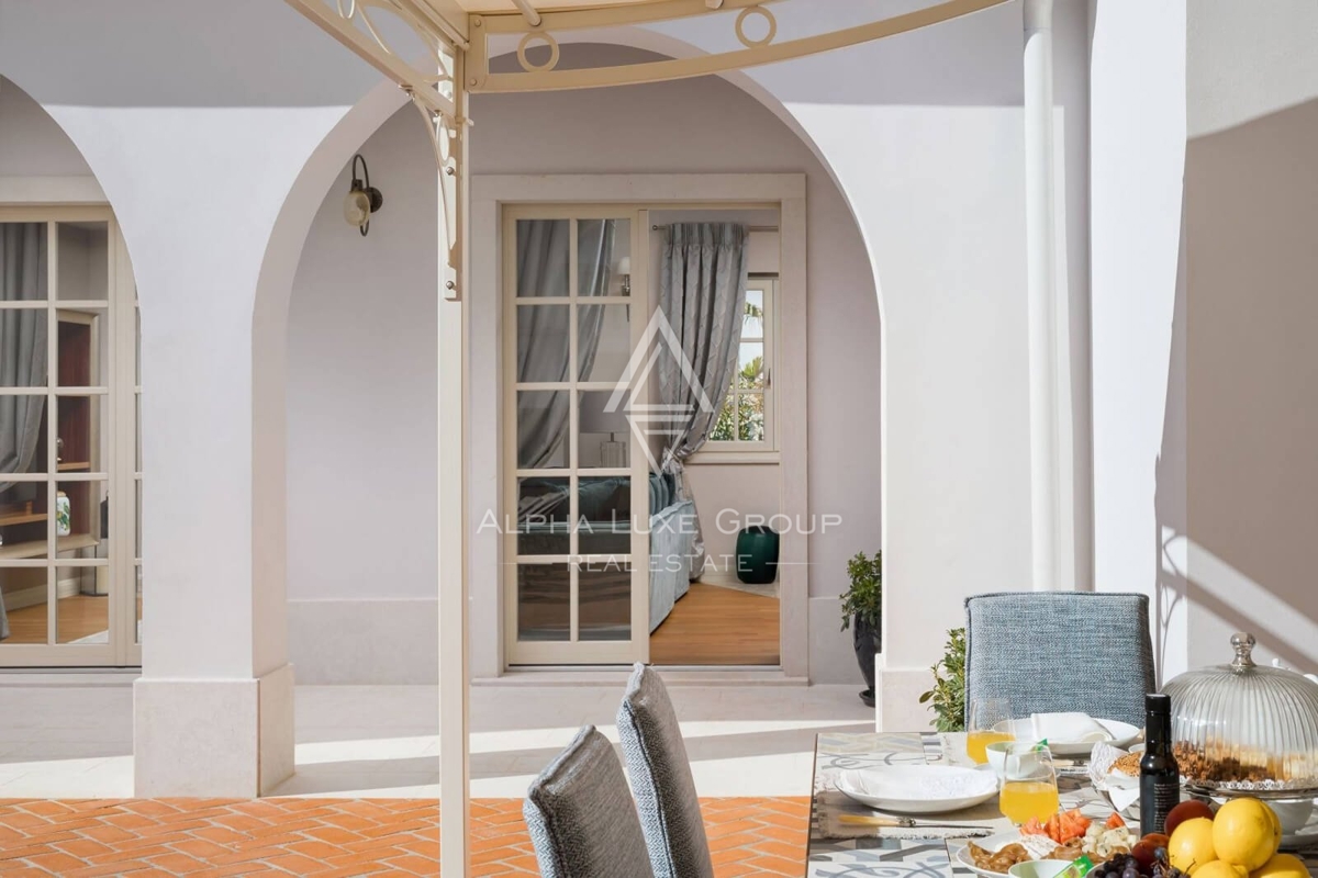 Istra, Vabriga, Luksuzna in elegantna vila z bazenom in pogledom na morje