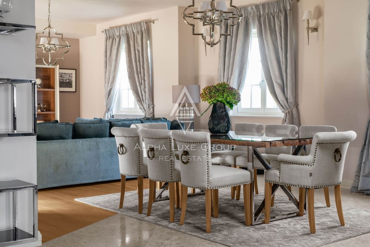 Istra, Vabriga, Luksuzna in elegantna vila z bazenom in pogledom na morje