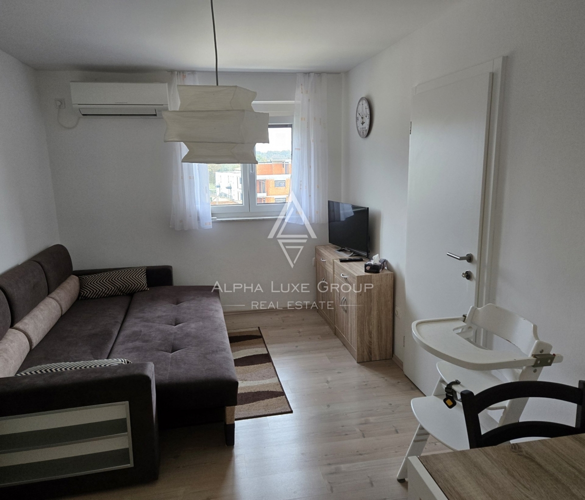 Istra, Valica, Dva apartmaja s pogledom na morje in prostorno teraso