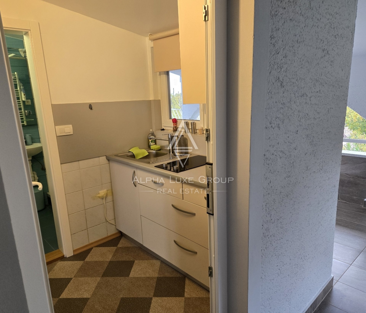 Istra, Valica, Dva apartmaja s pogledom na morje in prostorno teraso