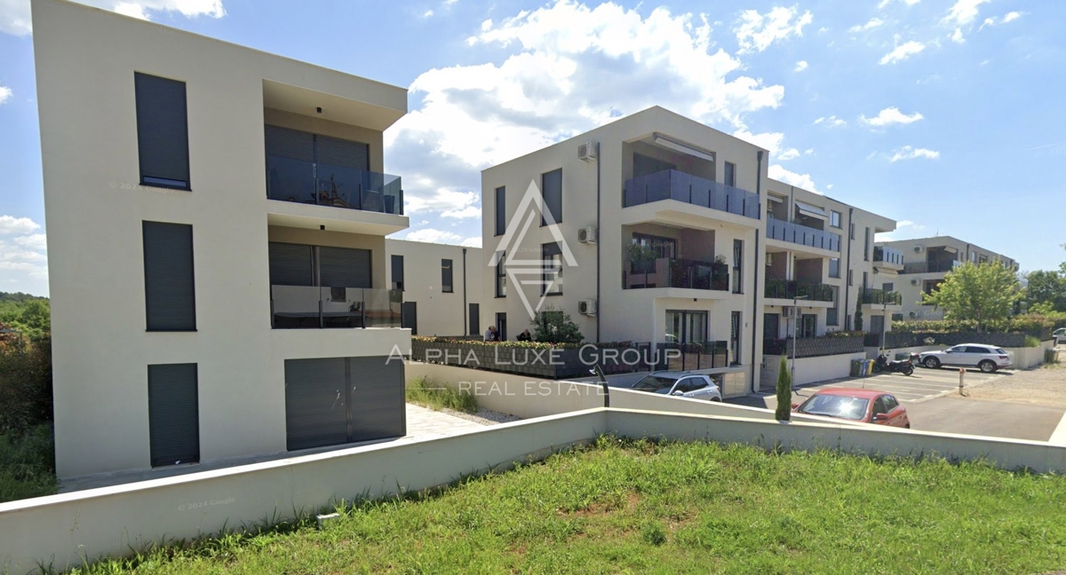 Istra, Poreč – Sodobni penthouse s privatnim jacuzziem na strehi