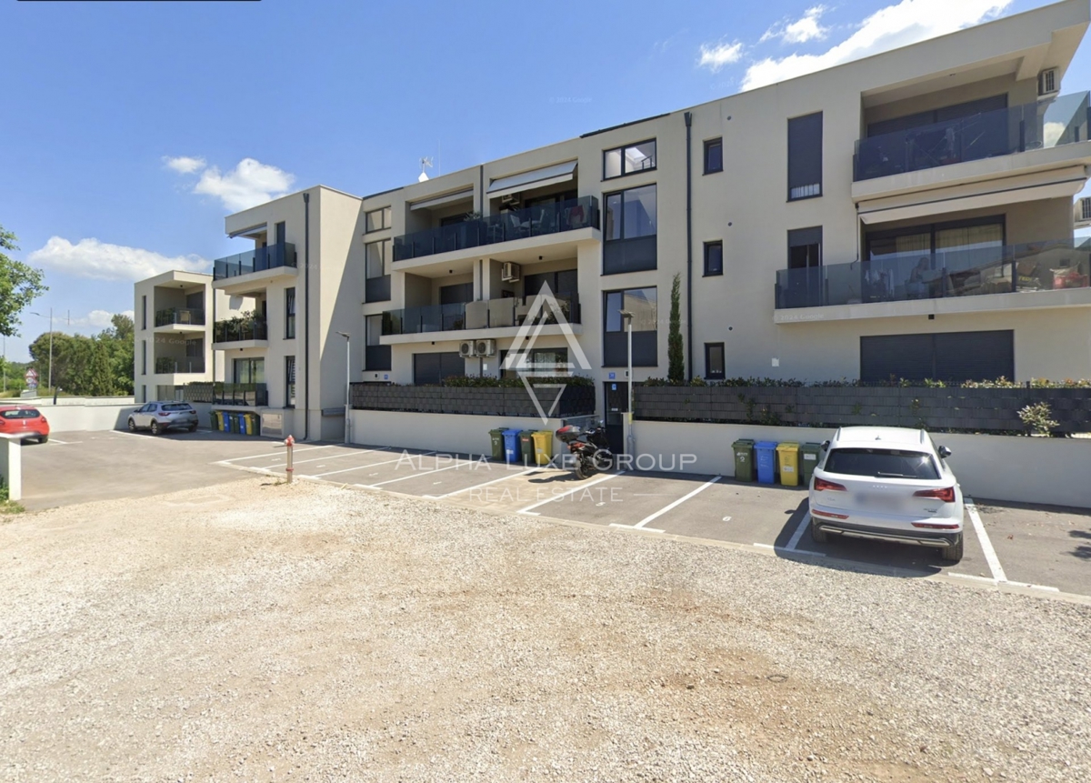 Istra, Poreč – Sodobni penthouse s privatnim jacuzziem na strehi