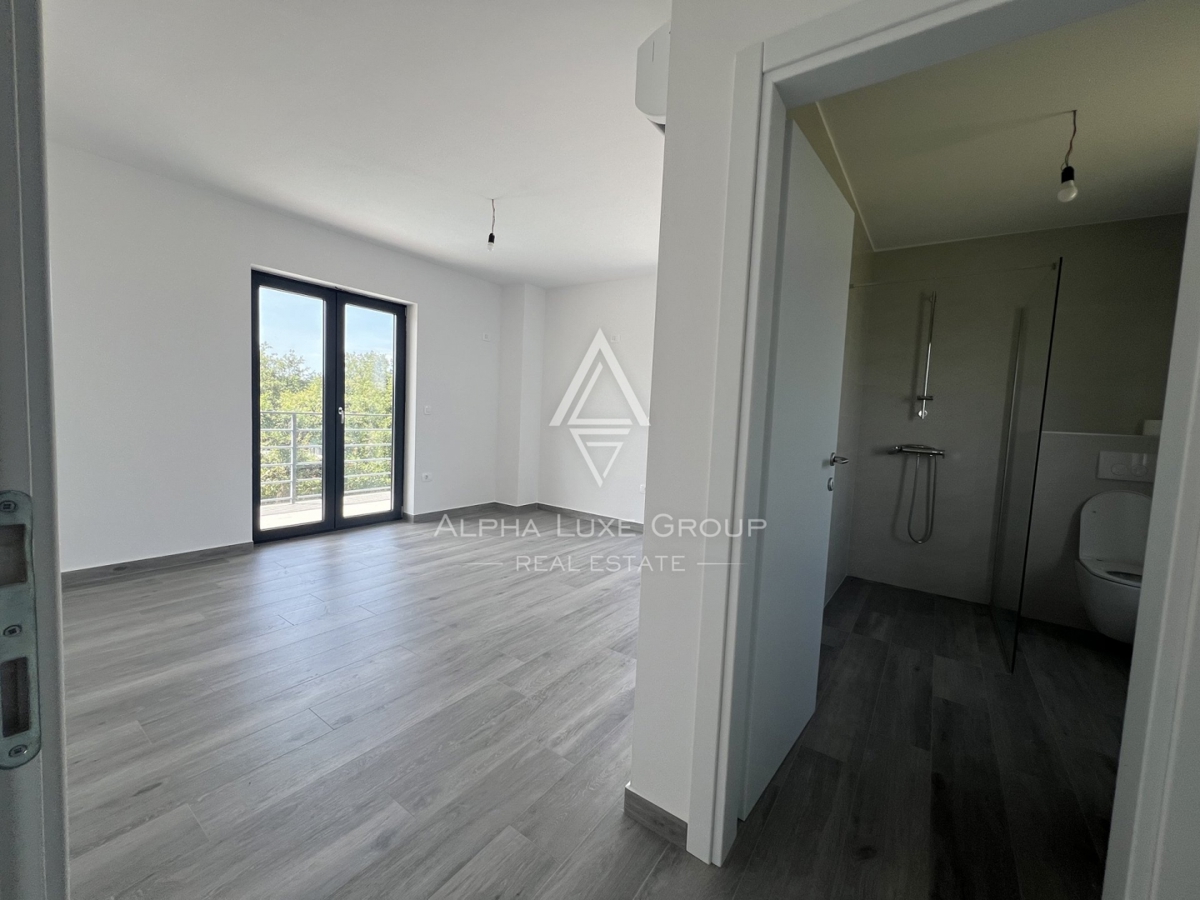 Poreč, Istra: Nova vila blizu mesta in obale