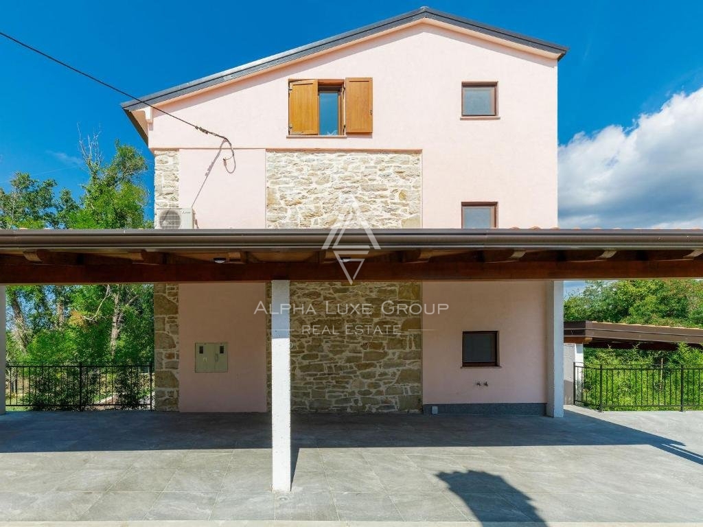 Umag, Istra: Razkošna družinska vila z bazenom v mirni okolici