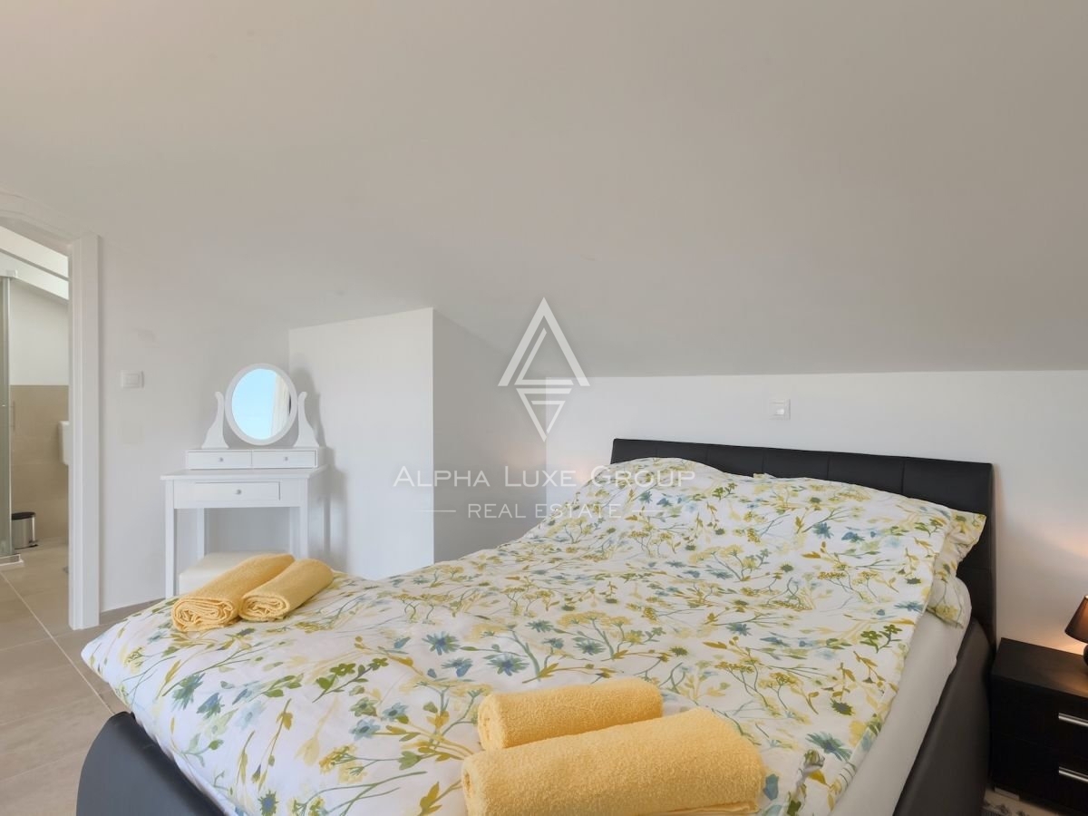 Čudovita vila z bazenom in pogledom na morje, Istra, Poreč