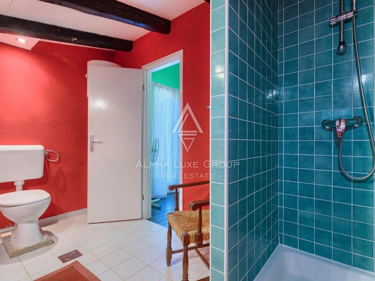 Čudovito posestvo s hišo in tremi bungalovi, 250 m od morja, Umag, ISTRA