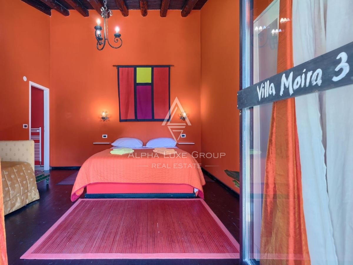 Čudovito posestvo s hišo in tremi bungalovi, 250 m od morja, Umag, ISTRA
