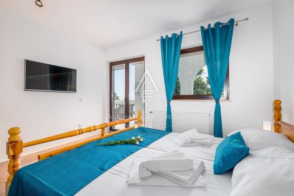 Čudovita Vila z bazenom in fantastičnim razgledom, Opatija