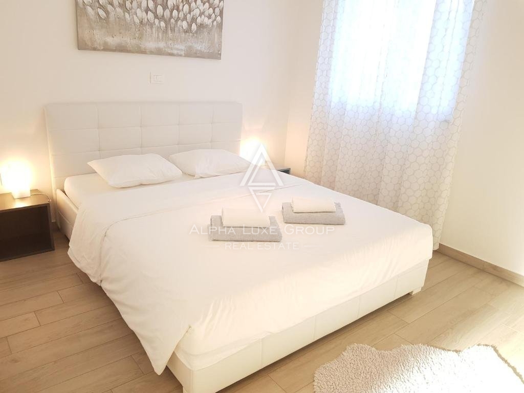 Apartmajska hiša z bazenom, Istra, Medulin