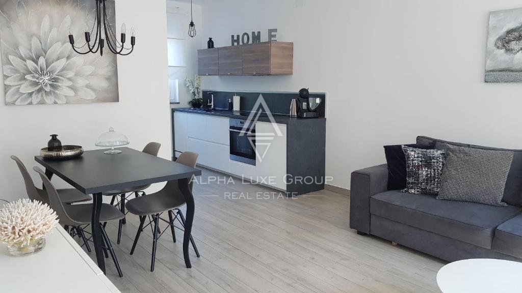 Apartmajska hiša z bazenom, Istra, Medulin