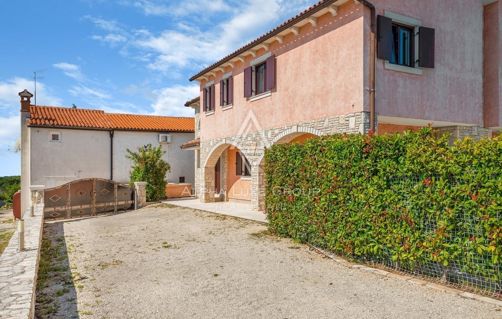 Luksuzna hiša z bazenom, Istra, Barban