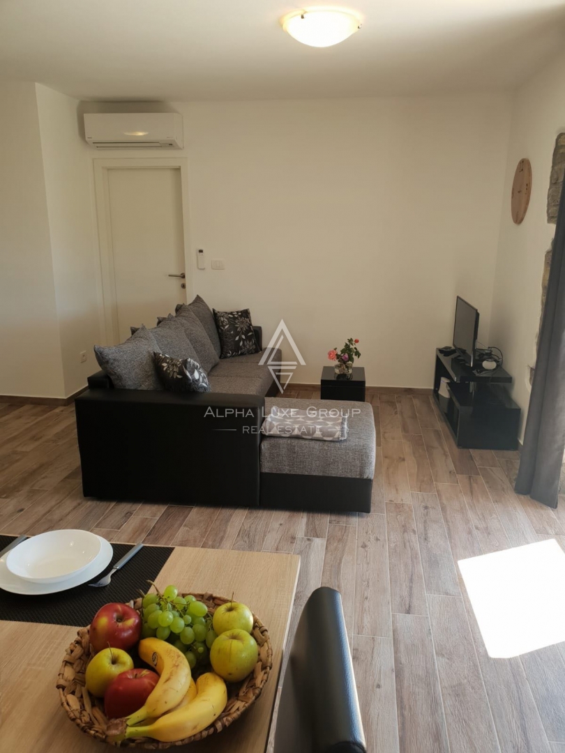 Buje, Istra – Prenovljena kamnita hiša z odprtim razgledom
