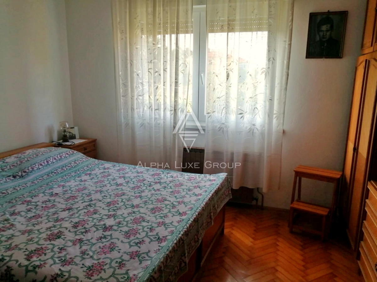 Finida, Umag: Prostorna hiša s štirimi apartmaji