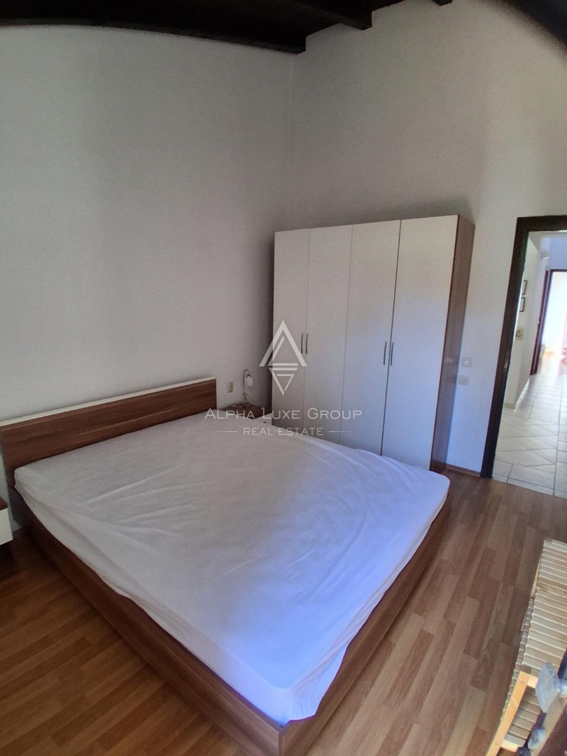 Poreč, Istra: Prenovljena hiša pritličje blizu plaže