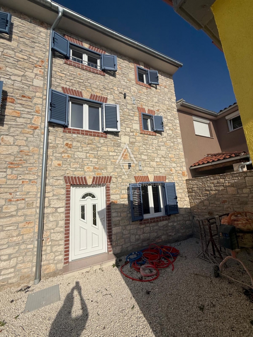 Juršići, Istra: Prenovljena kamnita hiša