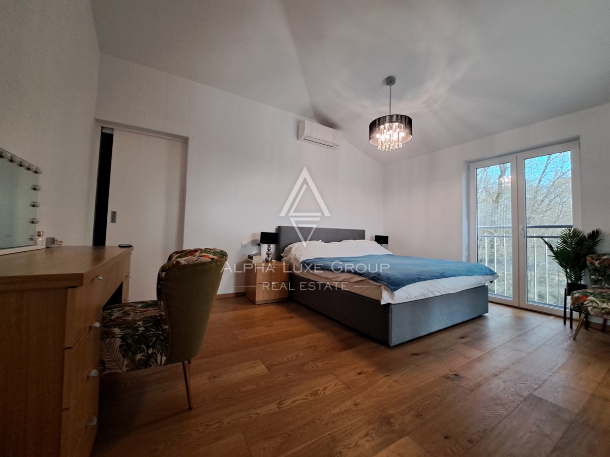 Hiša Rovinj, 236m2