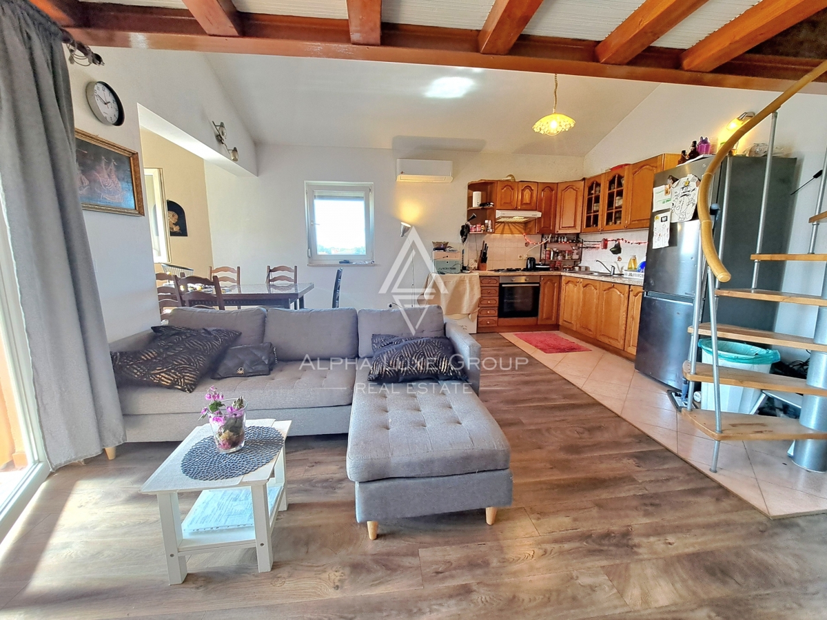 Stanovanje Poreč, 60m2