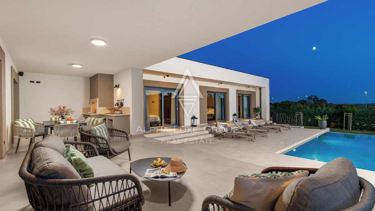 Istra, Rovinj: Moderna luksuzna pritlična vila